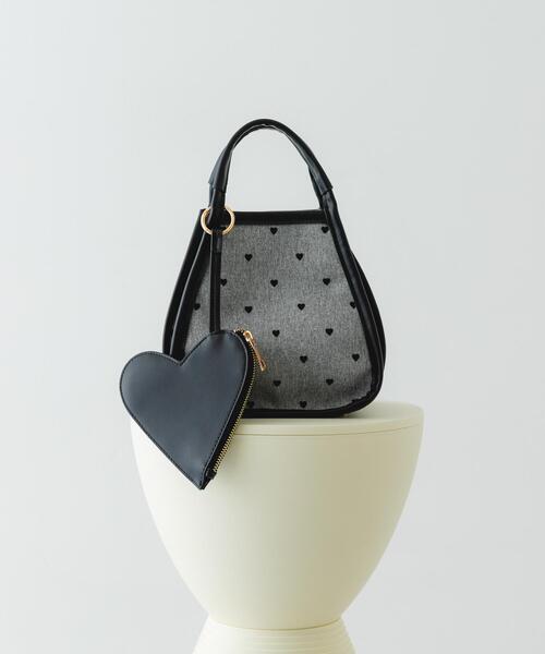 RODE SKO（ロデスコ）の「ハートキャンバスバッグ（ショルダーバッグ・レディース・ブラック/ベージュ・ONE）」の2枚目の写真