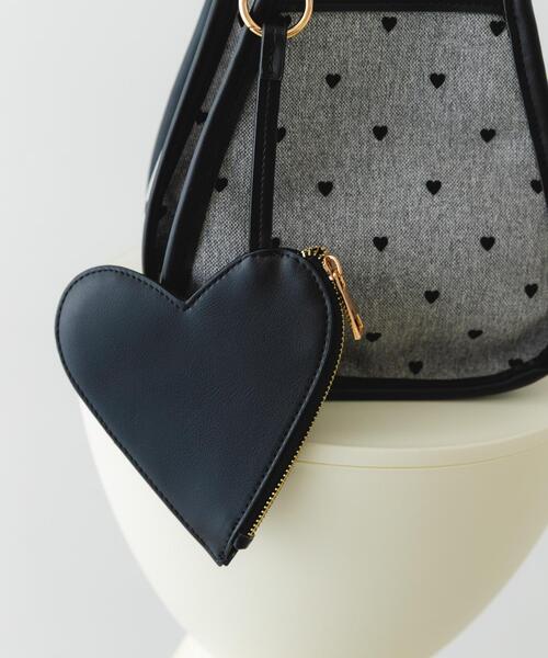 RODE SKO（ロデスコ）の「ハートキャンバスバッグ（ショルダーバッグ・レディース・ブラック/ベージュ・ONE）」の11枚目の写真