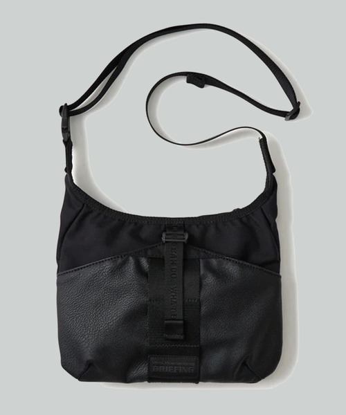 WHITE MOUNTAINEERING（ホワイトマウンテニアリング）の「【White Mountaineering/ホワイトマウンテニアリング】WM×BRIEFING DAILY SACOCHE（ショルダーバッグ・メンズ・ブラック・FREE）」の2枚目の写真