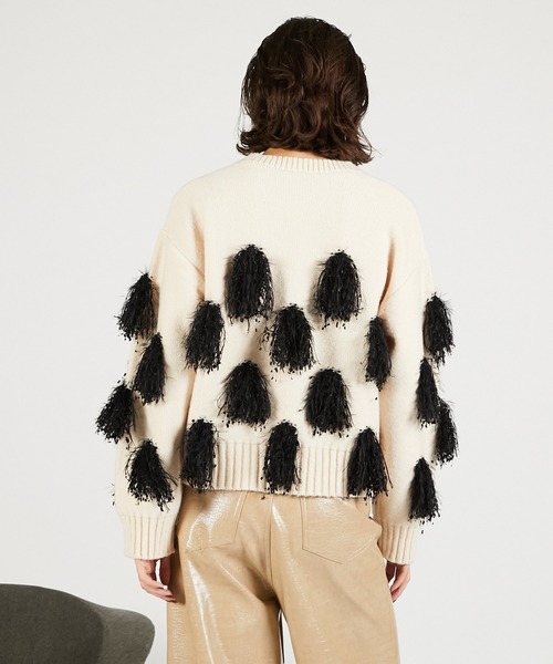PRANK PROJECT(プランクプロジェクト)の「ボンボンニット / Pom-Pom Knit(ニット/セーター・レディース・チャコールグレー/オフホワイト・FREE)」の12枚目の写真