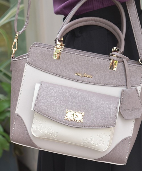 axes femme（アクシーズファム）の「薔薇エンボス配色バッグ（ショルダーバッグ・レディース・ブラック/グレイッシュベージュ/ネイビー・FREE）」の3枚目の写真