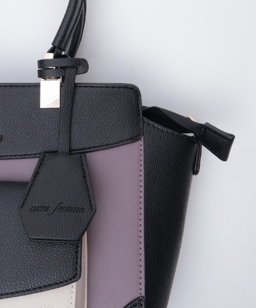 axes femme（アクシーズファム）の「薔薇エンボス配色バッグ（ショルダーバッグ・レディース・ブラック/グレイッシュベージュ/ネイビー・FREE）」の18枚目の写真