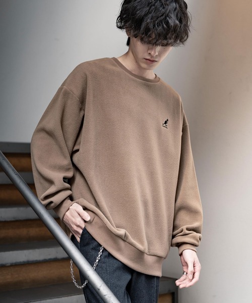 KANGOL(カンゴール)の「KANGOL 別注コラボ オーバーサイズロゴ刺繍裏起毛マイクロフリースプルオーバートレーナー(スウェット・メンズ・ベージュ/ブラック/ブラウン/チャコール/ネイビー/オフホワイト・L/XL/M)」の18枚目の写真