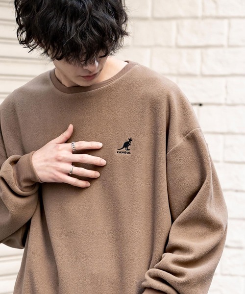 KANGOL(カンゴール)の「KANGOL 別注コラボ オーバーサイズロゴ刺繍裏起毛マイクロフリースプルオーバートレーナー(スウェット・メンズ・ベージュ/ブラック/ブラウン/チャコール/ネイビー/オフホワイト・L/XL/M)」の22枚目の写真