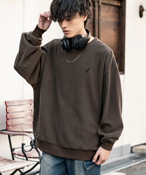 KANGOL(カンゴール)の「KANGOL 別注コラボ オーバーサイズロゴ刺繍裏起毛マイクロフリースプルオーバートレーナー(スウェット・メンズ・ベージュ/ブラック/ブラウン/チャコール/ネイビー/オフホワイト・L/XL/M)」の17枚目の写真