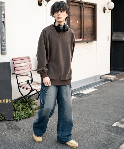 KANGOL(カンゴール)の「KANGOL 別注コラボ オーバーサイズロゴ刺繍裏起毛マイクロフリースプルオーバートレーナー(スウェット・メンズ・ベージュ/ブラック/ブラウン/チャコール/ネイビー/オフホワイト・L/XL/M)」の14枚目の写真