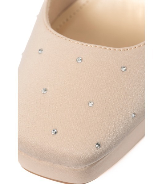 R&E（アールアンドイー）の「【R&E】チャンキーラメヒールスクエアトゥセパレートパンプス（パンプス・レディース・ブラック/ピンクベージュ・23.5cm/23cm/22.5cm/22cm/24.5cm/24cm）」の7枚目の写真