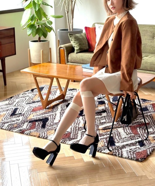 R&E（アールアンドイー）の「【R&E】チャンキーラメヒールスクエアトゥセパレートパンプス（パンプス・レディース・ブラック/ピンクベージュ・23.5cm/23cm/22.5cm/22cm/24.5cm/24cm）」の11枚目の写真