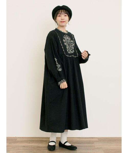 めいさん専用 刺繍入りチャコールワンピース 45_3a863ea0-aa80-4aae-a16d-