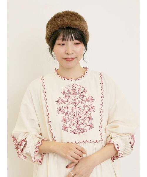 Samansa Mos2（サマンサ モスモス）の「【S/Mサイズ】配色刺繍ワンピース（ワンピース・レディース・キナリ/グレー/ブラック/レッド・S/M）」の7枚目の写真