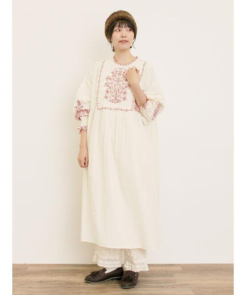 Samansa Mos2（サマンサ モスモス）の「【S/Mサイズ】配色刺繍