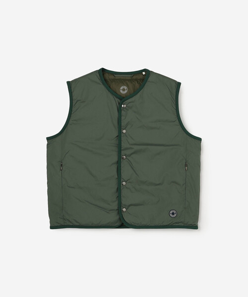 ORCIVAL(オーシバル)の「ORCIVAL | ポリエステルタフタ インナーダウン ベスト WOMEN(ダウンベスト・レディース・ブラック/グリーン/ベージュ系その他・2/1)」の4枚目の写真