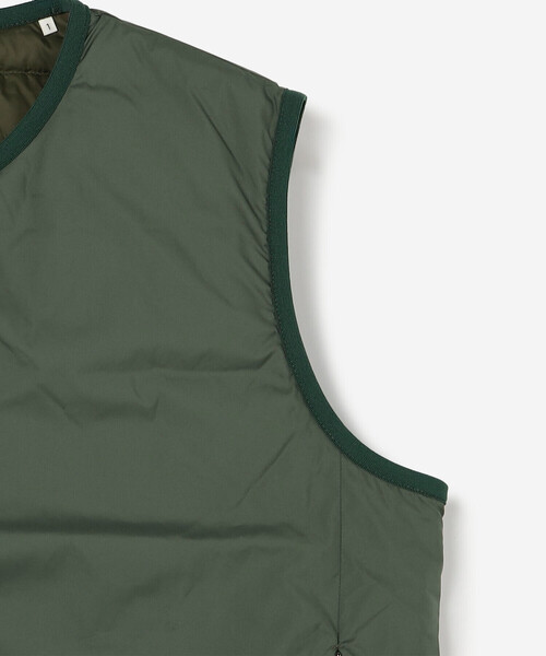 ORCIVAL(オーシバル)の「ORCIVAL | ポリエステルタフタ インナーダウン ベスト WOMEN(ダウンベスト・レディース・ブラック/グリーン/ベージュ系その他・2/1)」の7枚目の写真