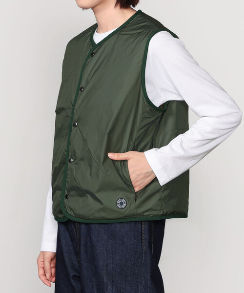 ORCIVAL(オーシバル)の「ORCIVAL | ポリエステルタフタ インナーダウン ベスト WOMEN(ダウンベスト・レディース・ブラック/グリーン/ベージュ系その他・2/1)」の15枚目の写真