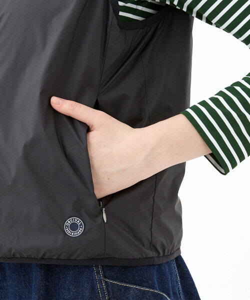 ORCIVAL(オーシバル)の「ORCIVAL | ポリエステルタフタ インナーダウン ベスト WOMEN(ダウンベスト・レディース・ブラック/グリーン/ベージュ系その他・2/1)」の18枚目の写真