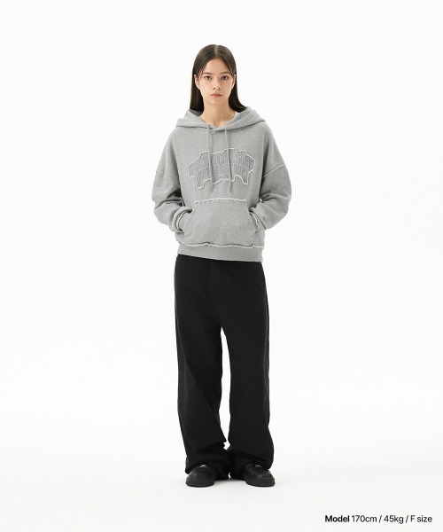 MAHAGRID(マハグリッド)の「『mahagrid/マハグリッド』 RAW CUT PRAY CROP HOODIE/カットデザインクロップドパーカー(パーカー・レディース・グレー/チャコールグレー・FREE)」の10枚目の写真