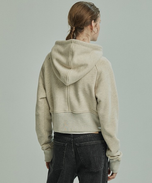 PUBLIC TOKYO（パブリックトウキョウ）の「【残りわずか】極 コンパクトジップフーディ（パーカー・レディース・オフホワイト・FREE）」の10枚目の写真