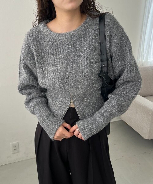 CAPRICIEUX LE'MAGE(カプリシューレマージュ)の「裾ジップラメプルオーバー(ニット/セーター・レディース・ベージュ/グレー・FREE)」の20枚目の写真