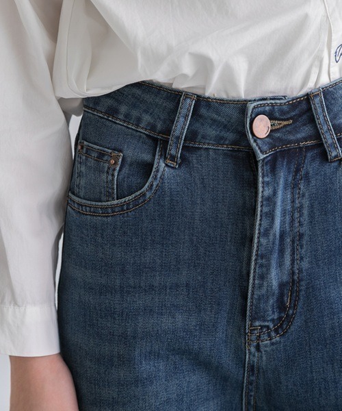 Max J(マックスジェイ)の「【Max J】ストレート デニムパンツ(デニムパンツ・レディース・ブルー・SMALL/MEDIUM/LARGE)」の4枚目の写真