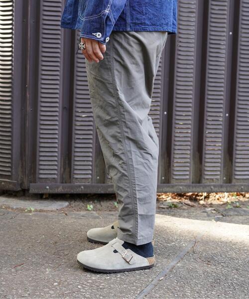 Gramicci（グラミチ）の「Gramicci/グラミチ　別注NYLON TUCK PANTS　別注ナイロンタックパンツ（その他パンツ・メンズ・ブラック/ブラウン/オリーブ/オリーブ系・S/M/L/XL）」の16枚目の写真