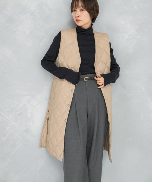 URBAN RESEARCH ROSSO WOMEN(アーバンリサーチ ロッソ)の「TAION VNECK LONG DOWN GILET(ダウンベスト・レディース・ブラウン/ベージュ/ブラック/オフホワイト・MEDIUM/LARGE)」の4枚目の写真