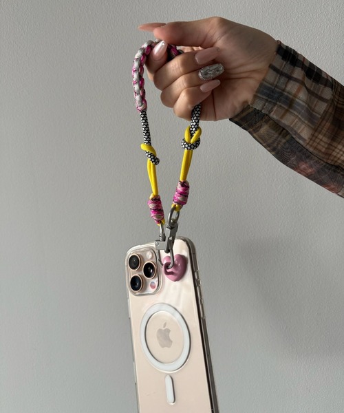 SANSeLF（サンセルフ）の「【SANSeLF】 パラコードキーストラップ カラーミックス メタルフック スマホアクセサリー saa25a179（スマホグッズ・レディース・ピンク/ブルー/ネイビー・FREE）」の6枚目の写真