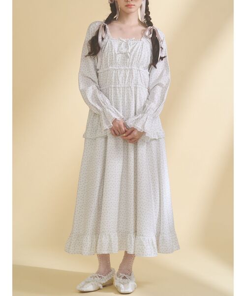 merry jenny（メリージェニー）の「petit flower ribbonワンピース（ワンピース・レディース・オフホワイト/クリーム/ブラック・FREE）」の2枚目の写真