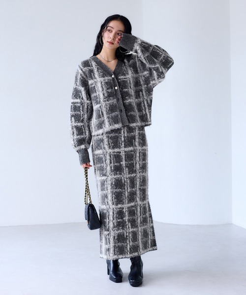 VIS（ビス）の「チェックアソートシャギーニットカーディガン/セットアップ対応（カーディガン/ボレロ・レディース・ネイビー/グレー/オフホワイト・FREE）」の9枚目の写真