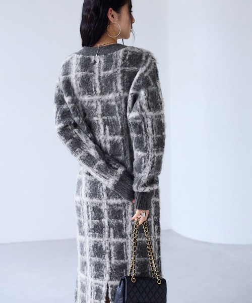 VIS（ビス）の「チェックアソートシャギーニットカーディガン/セットアップ対応（カーディガン/ボレロ・レディース・ネイビー/グレー/オフホワイト・FREE）」の6枚目の写真