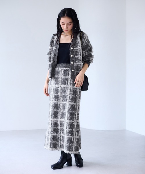 VIS（ビス）の「チェックアソートシャギーニットカーディガン/セットアップ対応（カーディガン/ボレロ・レディース・ネイビー/グレー/オフホワイト・FREE）」の10枚目の写真