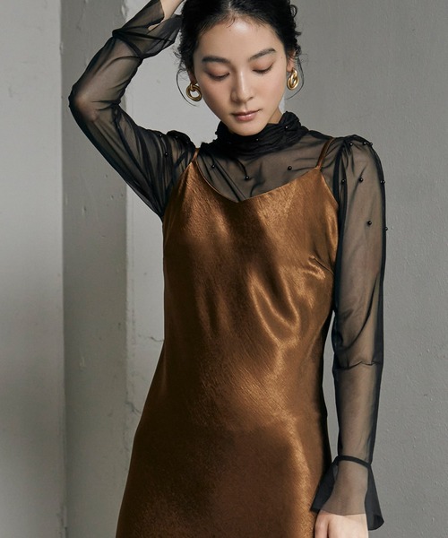 LOWO(ロワ)の「シアーカットソー 長袖 レディース きれいめ ハイネック レイヤード(Tシャツ/カットソー・レディース・アイボリー/ブラック/ホワイト・FREE)」の9枚目の写真