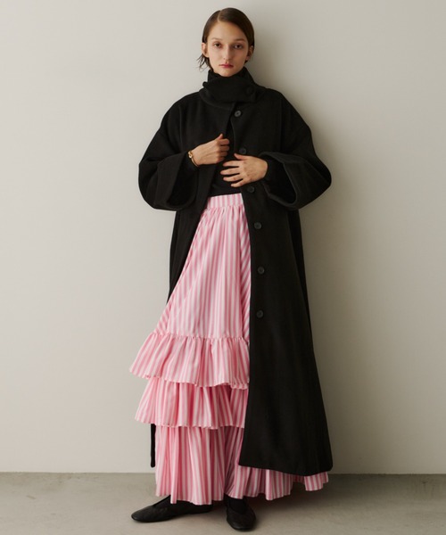 PERNA(ペルナ)の「スタンドカラーロングコート(ステンカラーコート・レディース・レッド/アイボリー/ブラック・MEDIUM/LARGE)」の19枚目の写真