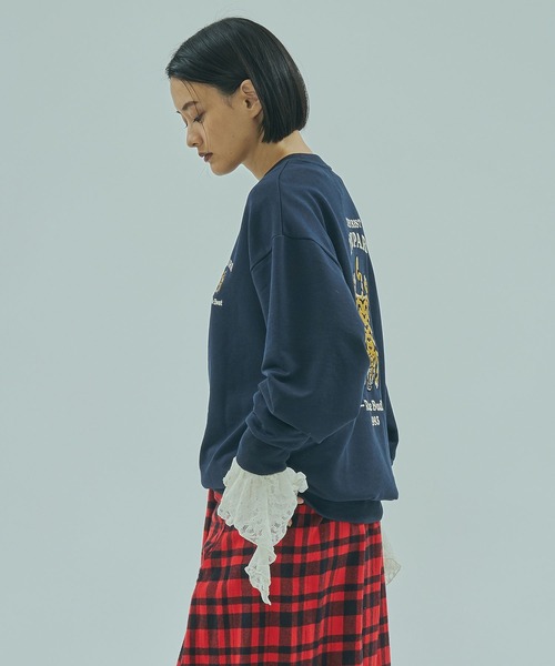 ROSE BUD（ローズバッド）の「TIGER EMBROIDERY SWEAT（スウェット・レディース・ブラック/オフホワイト/ネイビー・ONE SIZE）」の14枚目の写真