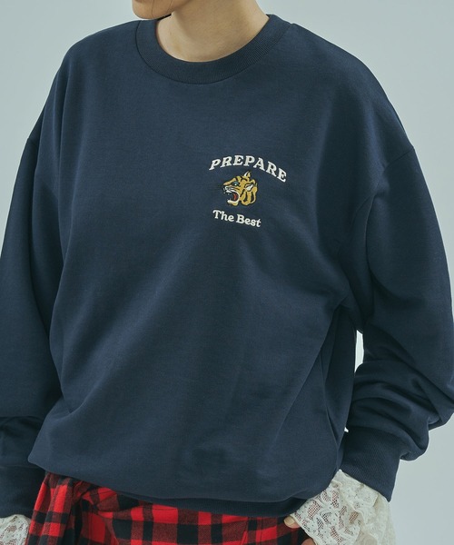 ROSE BUD（ローズバッド）の「TIGER EMBROIDERY SWEAT（スウェット・レディース・ブラック/オフホワイト/ネイビー・ONE SIZE）」の18枚目の写真