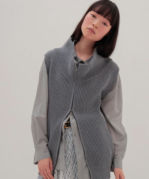 DRESSLAVE(ドレスレイブ)の「asymmetric cachecoeur shirt(アシンメトリーカシュクールシャツ)(シャツ/ブラウス・レディース・ホワイト/カーキ/イエロー・38)」の11枚目の写真