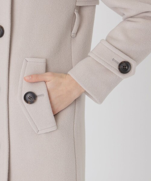 BLUE LABEL CRESTBRIDGE(ブルーレーベルクレストブリッジ)の「ファインダブルビーバートレンチコート(トレンチコート・レディース・ベージュ/ブラック・36/38)」の19枚目の写真