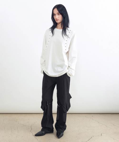 INSILENCE WOMEN(インサイレンスウーマン)の「スリックストラップパンツ ブラック(その他パンツ・レディース・その他・MEDIUM/LARGE/SMALL)」の5枚目の写真