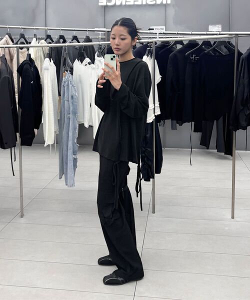 INSILENCE WOMEN(インサイレンスウーマン)の「スリックストラップパンツ ブラック(その他パンツ・レディース・その他・MEDIUM/LARGE/SMALL)」の16枚目の写真