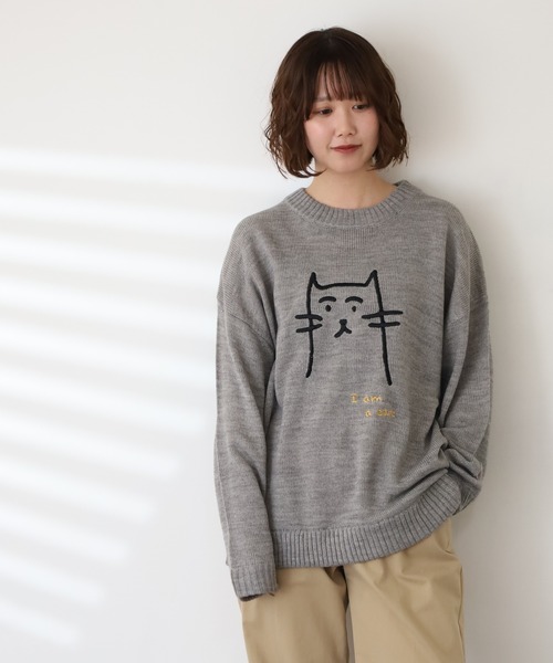 Emago(イマゴ)の「EMAGO ネコ刺繍プルオーバー(ニット/セーター・レディース・ブラック/レッド/杢グレー・FREE)」の1枚目の写真