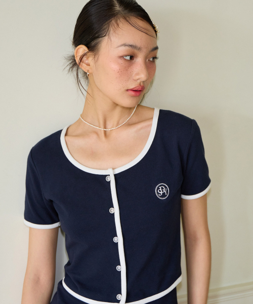 SALON DE YOHN（サロンドヨーン）の「Crop Pique Cardigan_ Navy（カーディガン/ボレロ・レディース・その他・MEDIUM/SMALL）」の3枚目の写真