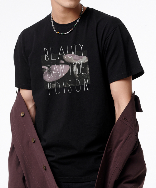 ARTISTWEAR（アーティストウェア）の「[ATW] ポイズンビューティー 半袖Tシャツ（Tシャツ/カットソー・レディース・ブラック・SMALL/MEDIUM/LARGE/X-LARGE/XX-LARGE/XXXX-LARGE）」の4枚目の写真