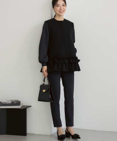 Sono（ソーノ）の「【新作 1/16発売】ご自宅でお洗濯可能【SONO/ソーノ】【SONO NAVY/ソーノネイビー】【MUMMUMダブルクロス】 フローラルフリルチュニックジレ（スーツベスト・レディース・ブラック/ネイビー・F）」の21枚目の写真