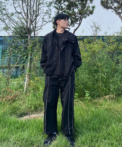 GRAYBLVD(グレイブラバット)の「バスツパイピングトラックパンツ(ブラック)(スウェットパンツ・レディース・その他・MEDIUM/LARGE)」の4枚目の写真