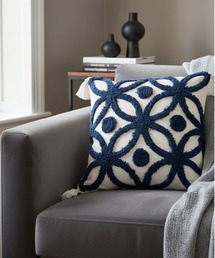 IO（イオ）（イオ）の「IO Select / 幾何学モチーフ 刺繍デザイン 45×45cm クッションカバー YW1CC（クッション/クッションカバー）」