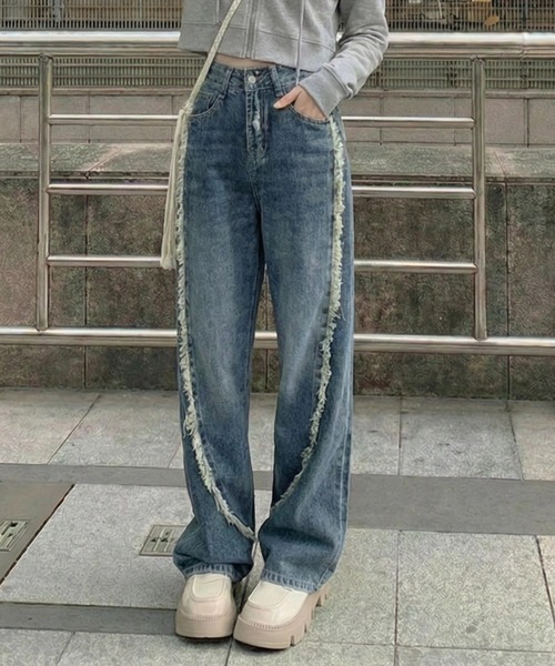 cammie(キャミー)の「ハイウエストフリンジデザインデニム(デニムパンツ・レディース・ブルー・L/M/S)」の5枚目の写真