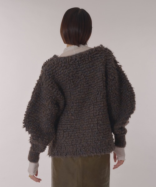 Perushu（ペルーシュ）の「Boucle  Volume-Sleeve Knit Cardigan／ブークレヤーンボリュームスリーブニットカーディガン（カーディガン/ボレロ・レディース・レッド/ベージュ/チャコールグレー・FREE）」の15枚目の写真