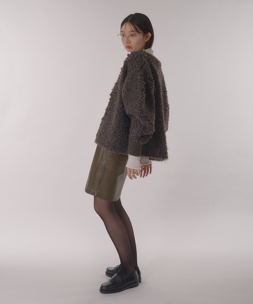 Perushu（ペルーシュ）の「Boucle  Volume-Sleeve Knit Cardigan／ブークレヤーンボリュームスリーブニットカーディガン（カーディガン/ボレロ・レディース・レッド/ベージュ/チャコールグレー・FREE）」の19枚目の写真
