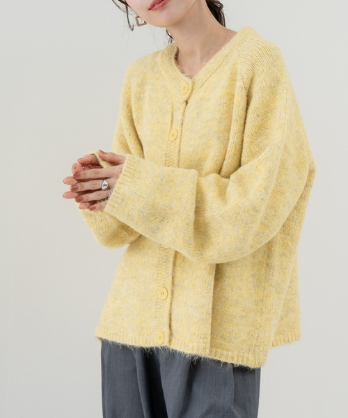 refinedworks（リファインドワークス）の「【refinedworks】毎日 羽織りたくなる ニットカーディガン（カーディガン/ボレロ・レディース・ベージュ/グレー/イエロー・FREE）」の5枚目の写真
