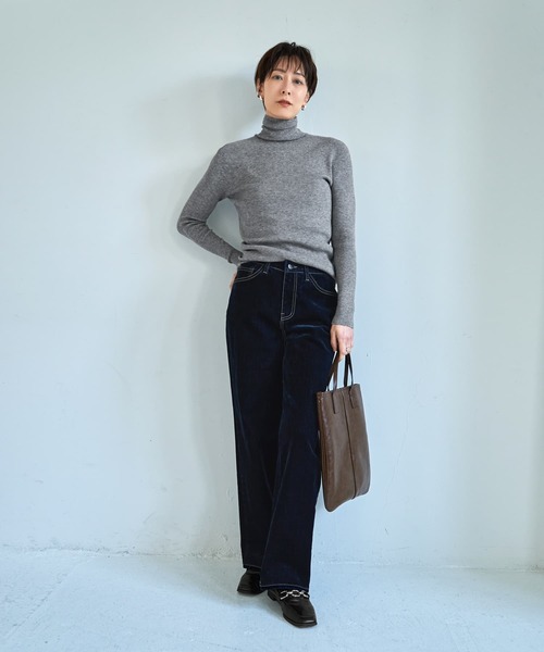 STYLE DELI(スタイルデリ)の「もっちりタートルリブニットトップス(ニット/セーター・レディース・ブラック/オートミール/ライトグレー/ホワイト・FREE)」の10枚目の写真