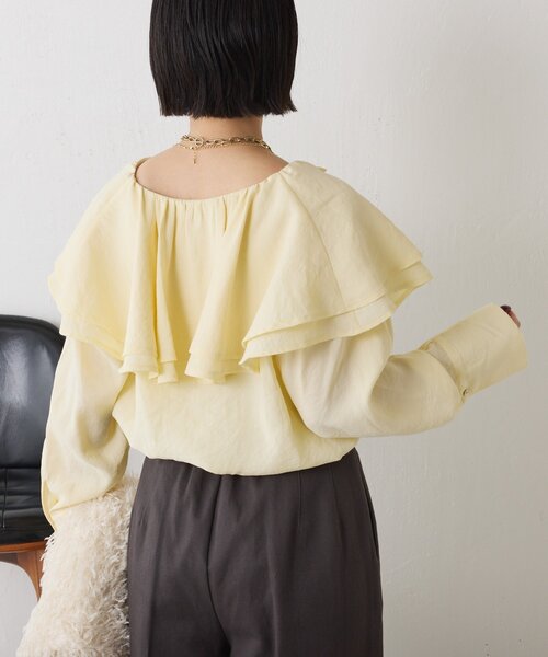 Jena espace merveilleux(ジェナ エスパスメルヴェイユ)の「ネックラッフルブラウス(シャツ/ブラウス・レディース・イエロー/ネイビー/オフホワイト・FREE)」の22枚目の写真